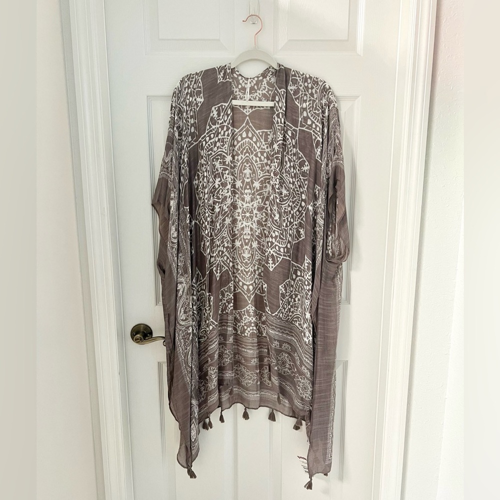 NWT Women’s Kimono